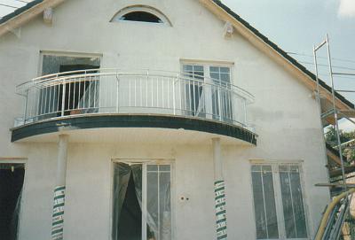 1610
